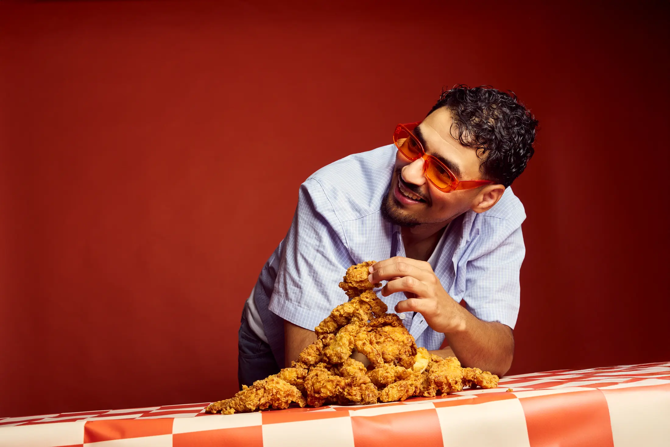 Poulet frit O’KRUNCHY photographié lors du shooting studio officiel